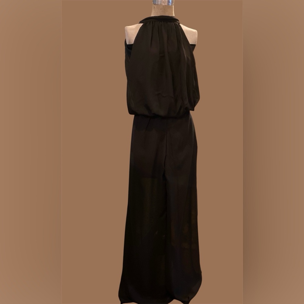 Chic Black Sleeveless Jumpsuit